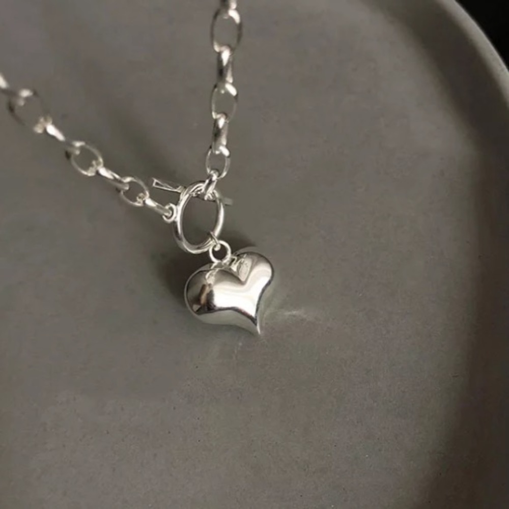 Sterling silver heart pendant necklace - Picture 4 of 5